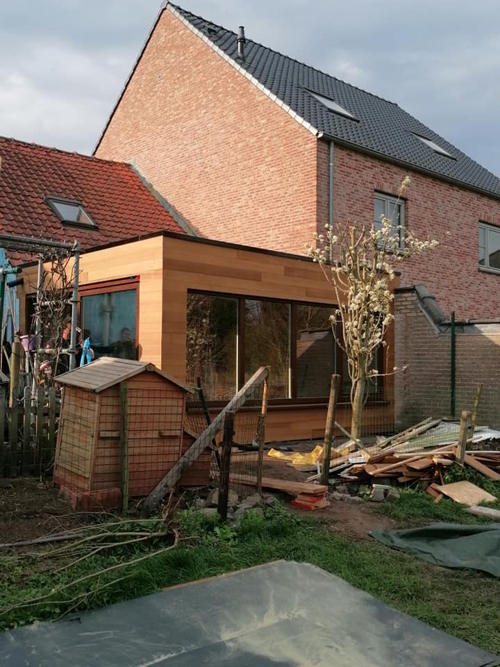 Plaatsen bijbouw